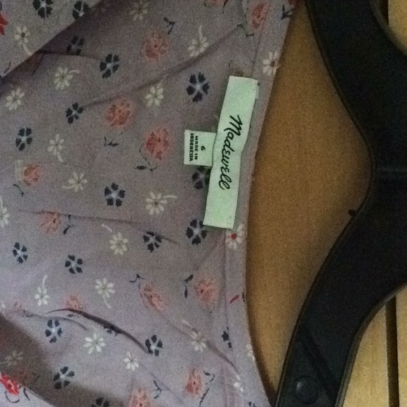 Top - Picture 2 of 4